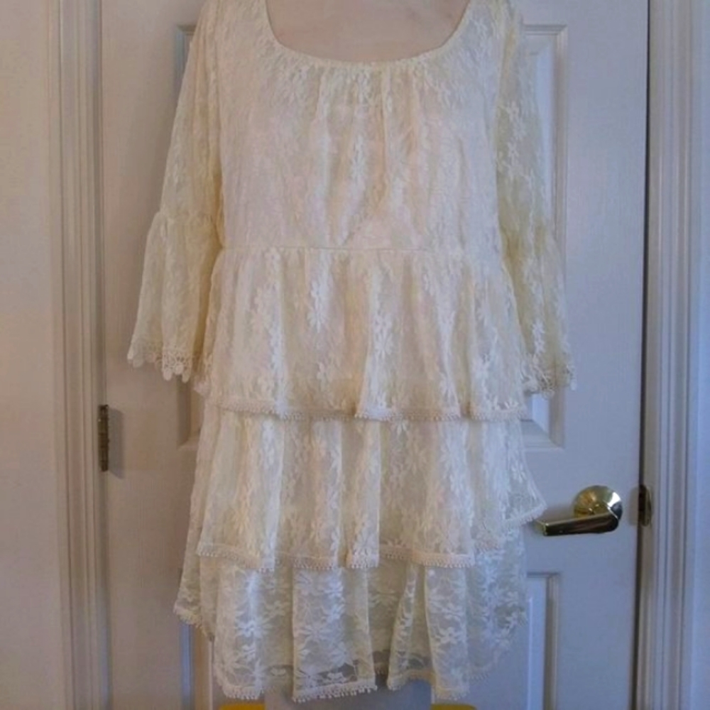 Lady Noiz | Cream Lace 3 Tier Tunic | S | Romantic Bohemian 3/4 Length New